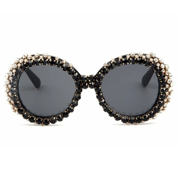 Sunglasses - Picture 1 of 1